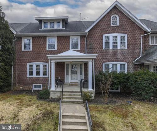 924 Franklin St, WYOMISSING, PA, 19610-3003 | Card Image