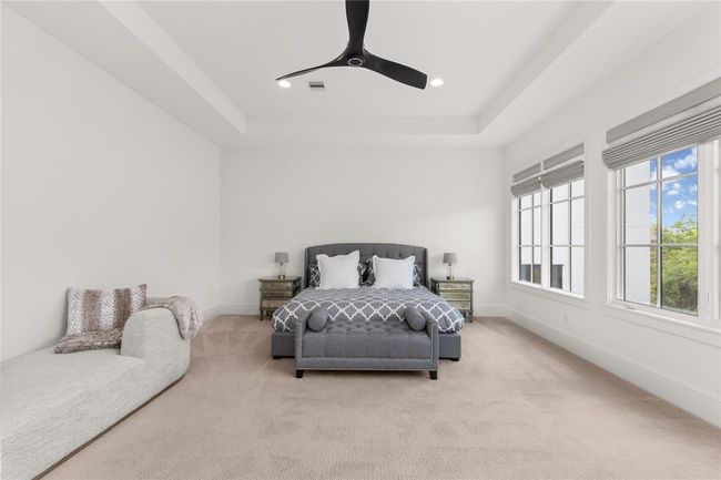 Another view of this massive bedroom! | Image 32
