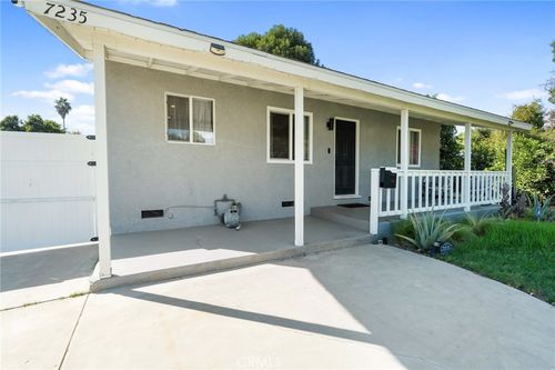 7235 Yarmouth Ave, Reseda, CA, 91335-3342 | Card Image