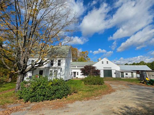 41 Patterson Hill Road, Henniker, NH, 03242 | Card Image