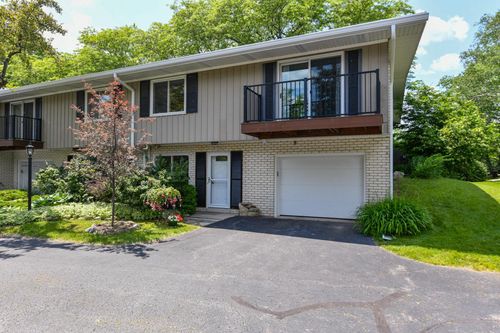 12929 N Colony Drive, Mequon, WI, 53097 | Card Image