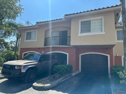 215-4197 N Haverhill Rd, West Palm Beach, FL, 33417-8325 | Card Image