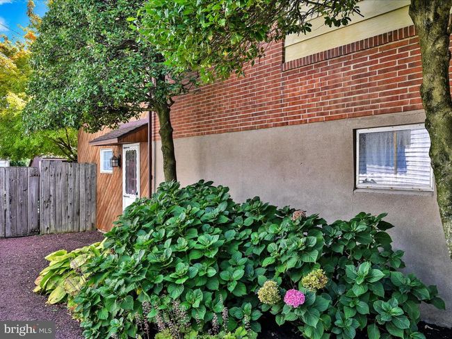 112 Eric Ave, House other with 3 bedrooms, 3 bathrooms and null parking in Shillington PA | Image 6