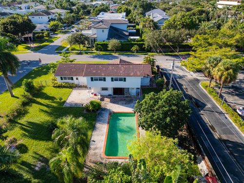 233 Ne 11th St, Boca Raton, FL, 33432-2819 | Card Image