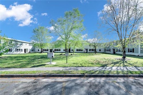 b-642 Dresden Dr, Newport News, VA, 23601-2853 | Card Image