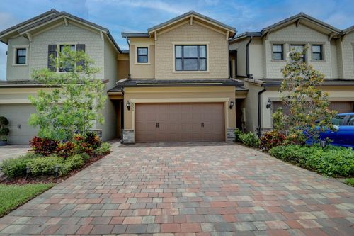 8274 Cadre Noir Rd, Lake Worth, FL, 33467-6703 | Card Image