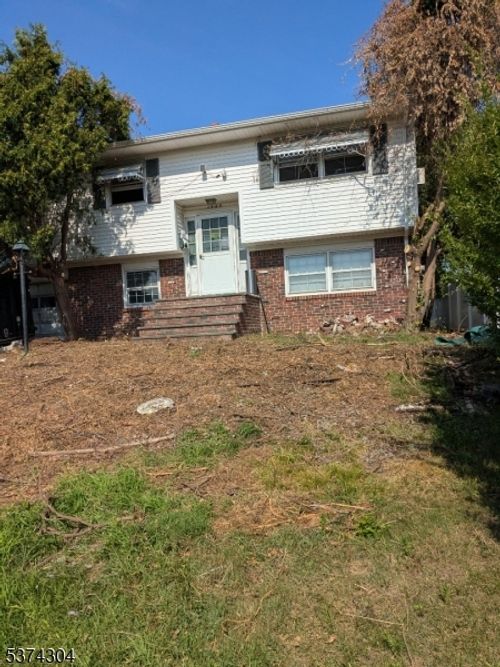 1393 Cornell Pl, Union, NJ, 07083-6230 | Card Image
