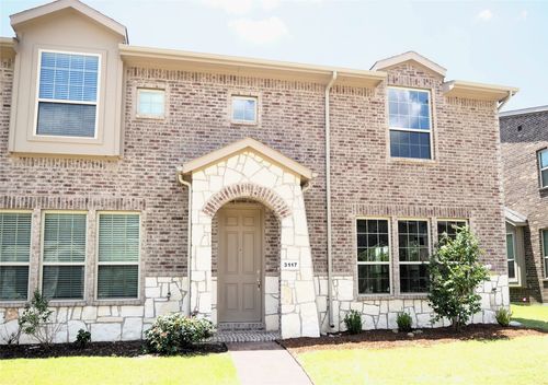 3117 Solana Cir, Denton, TX, 76207-1468 | Card Image