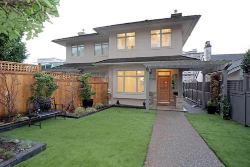 2376 Marine Dr, West Vancouver, BC, V7V1K8 | Card Image
