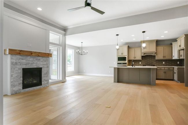 7050 Yulich Ct, House other with 4 bedrooms, 3 bathrooms and null parking in Parkville MO | Image 8