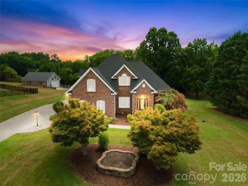 115 S Gibbs Road, Mooresville, NC, 28117 | Card Image