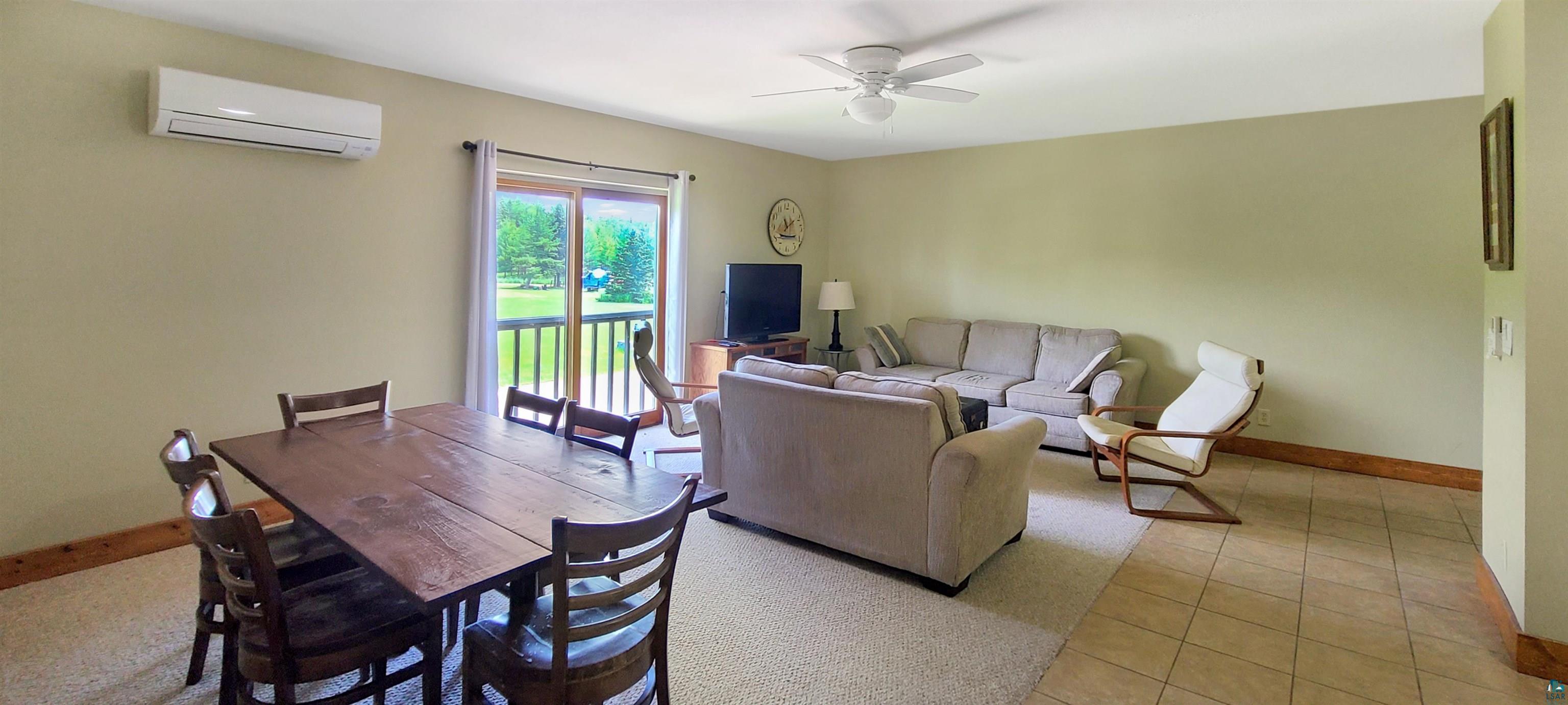 Commercial Sale in La Pointe 4