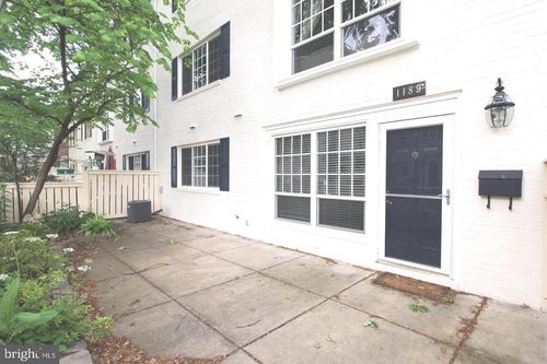 1189 N Van Dorn St, ALEXANDRIA, VA, 22304-1914 | Card Image