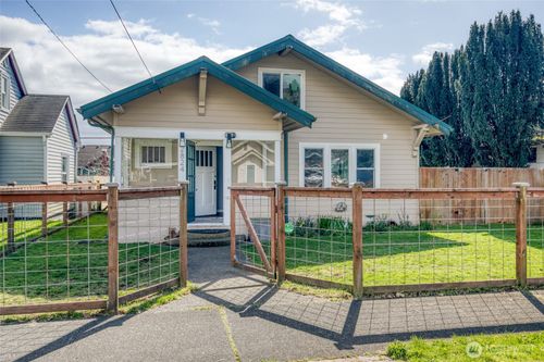 2824 Aberdeen Ave, Hoquiam, WA, 98550-4203 | Card Image