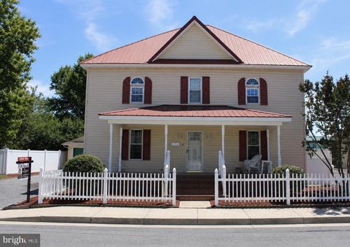 6 Delaware Ave, DELMAR, DE, 19940-1109 | Card Image