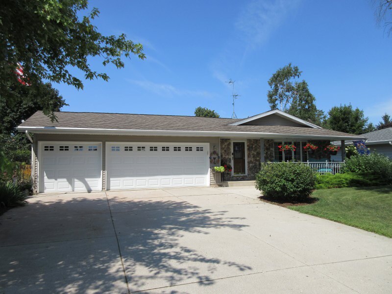 Pershing St, Sheboygan, WI 53083