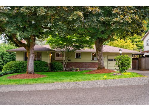 9004 Sw 36th Ave, Portland, OR, 97219-5321 | Card Image