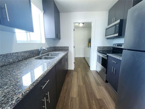 11624-11624 Nw 17th Ave, Miami, FL, 33167-2725 | Card Image