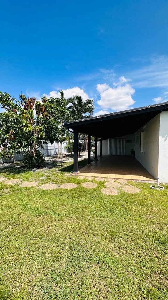 NA - 1250 W 62nd St, House other with 4 bedrooms, 2 bathrooms and null parking in Hialeah FL | Image 18