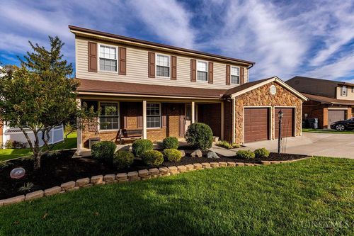 978 Countryridge Ln, Cincinnati, OH, 45233-4805 | Card Image
