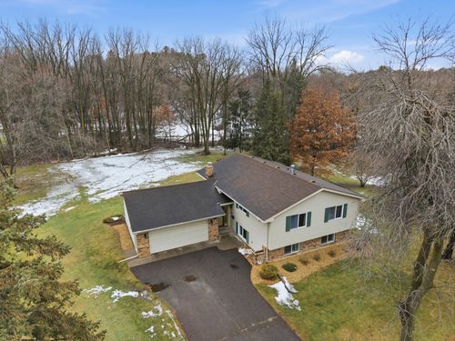 811 Everett Dr, Stillwater, MN, 55082-6159 | Card Image