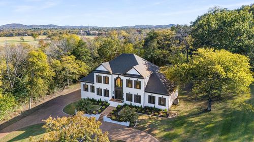 5093 Heathrow Blvd, Brentwood, TN, 37027-6538 | Card Image