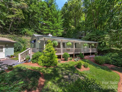257 Cicada Dr, Maggie Valley, NC, 28751-7892 | Card Image