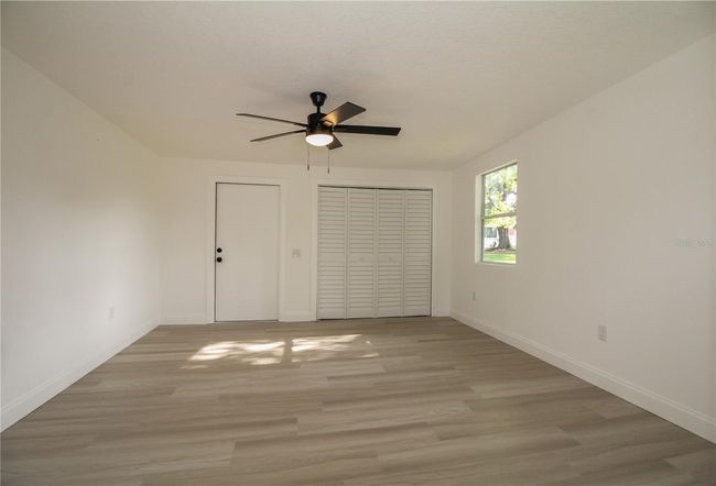Large second bedroom | Image 17