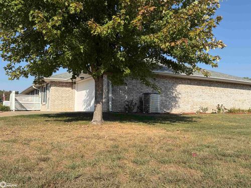 apt-20-1123 48th St, Fort Madison, IA, 52627-4628 | Card Image