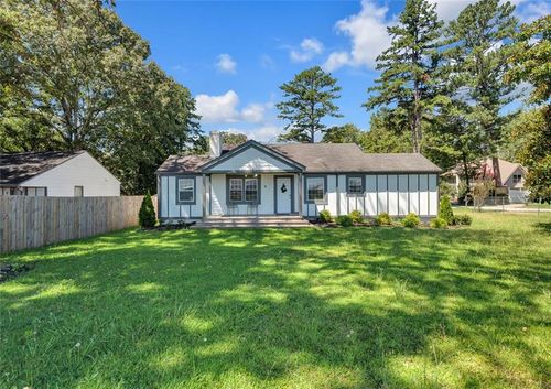 3910 Clairmont Rd, Atlanta, GA, 30341-4932 | Card Image