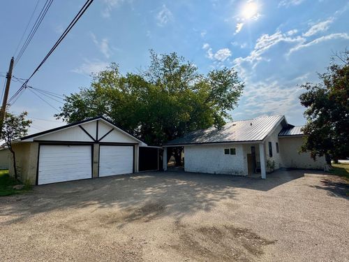 11104 102 Avenue, Fairview, AB, T0H1L0 | Card Image