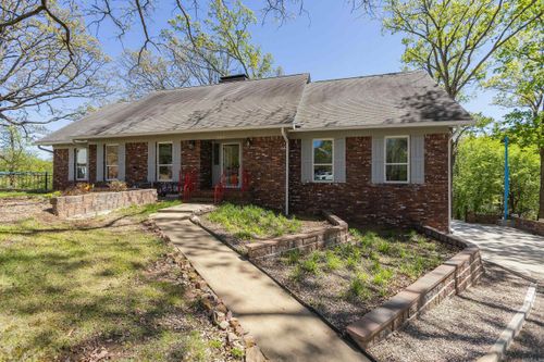 6500 Curry Ct, North Little Rock, AR, 72116-5104 | Card Image