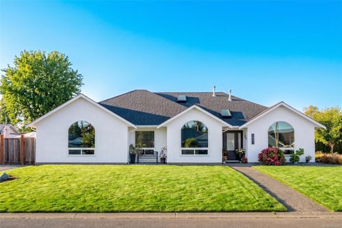 1041 Tara Cres, Parksville, BC, V9P2W5 | Card Image