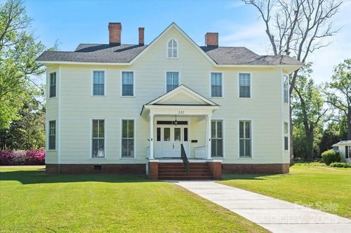 131 S Jordan St, Bennettsville, SC, 29512-3456 | Card Image