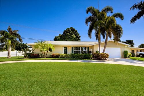 3003 Gulf Gate Dr, Sarasota, FL, 34231-2401 | Card Image