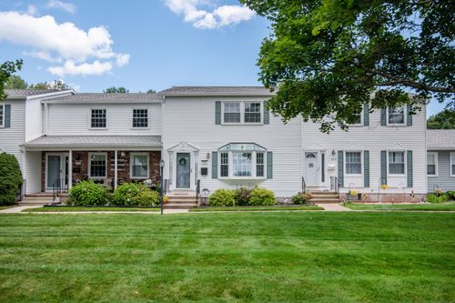 unit-d-23 Esquire Dr, Manchester, CT, 06042-2454 | Card Image