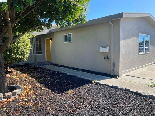 1664 Tulane, East Palo Alto, CA, 94303 | Card Image