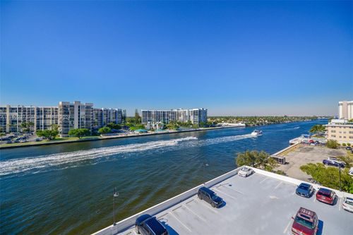 520-3000 S Ocean Dr, Hollywood, FL, 33019 | Card Image