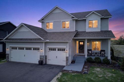2086 Chestnut St, Lino Lakes, MN, 55038-4103 | Card Image
