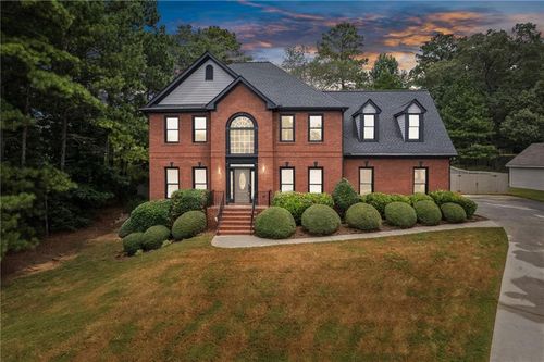2310 Pinehaven Ct, Grayson, GA, 30017-1485 | Card Image