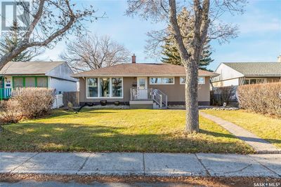 2518 Edward St, House other with 4 bedrooms, 2 bathrooms and null parking in Regina SK | Image 1