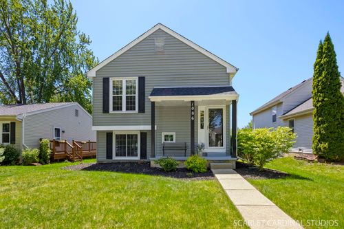 1006 Britta Ln, Geneva, IL, 60134-3472 | Card Image