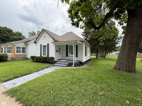613 S 15th St, Terre Haute, IN, 47807-4532 | Card Image