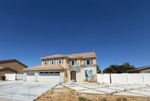 40046 Becky Lane, Palmdale, CA, 93551 | Card Image