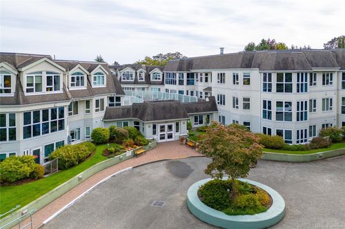 313-1521 Church Ave, Saanich, BC, V8P5T7 | Card Image