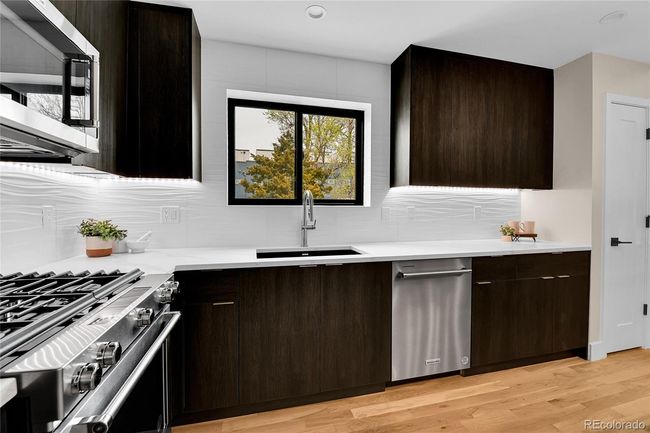 2168 S Ash St, Townhouse with 3 bedrooms, 4 bathrooms and 3 parking in Denver CO | Image 9