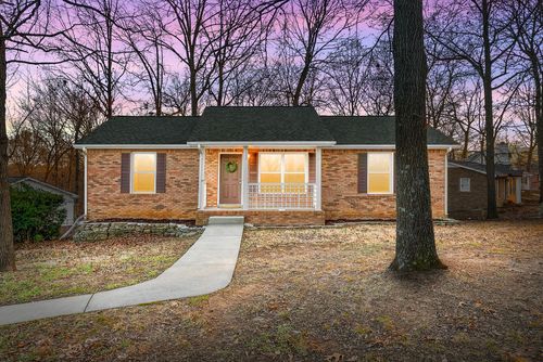 680 Shortridge Dr, Clarksville, TN, 37042-3794 | Card Image