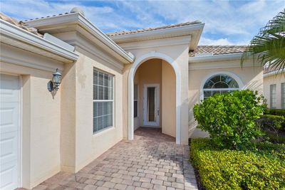 13180 Ipolita Street, House other with 3 bedrooms, 3 bathrooms and null parking in Venice FL | Image 2