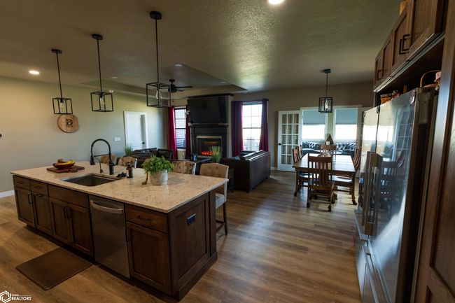2018 Spaulding Ln, House other with 3 bedrooms, 2 bathrooms and null parking in Grinnell IA | Image 6