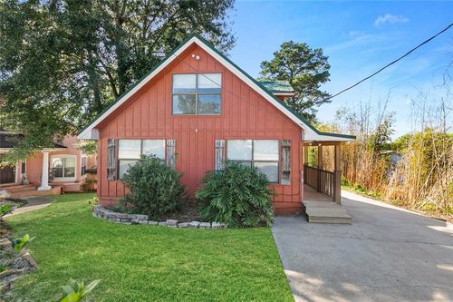 1126 E Lakeshore Dr, Carriere, MS, 39426-7716 | Card Image